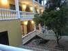 hotel_img